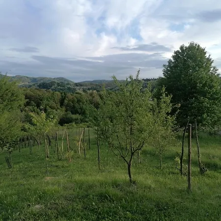 Campingplatz Deda Vinko Off Grid Kljuc (Varazdin)