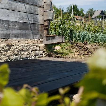 Deda Vinko Off Grid *