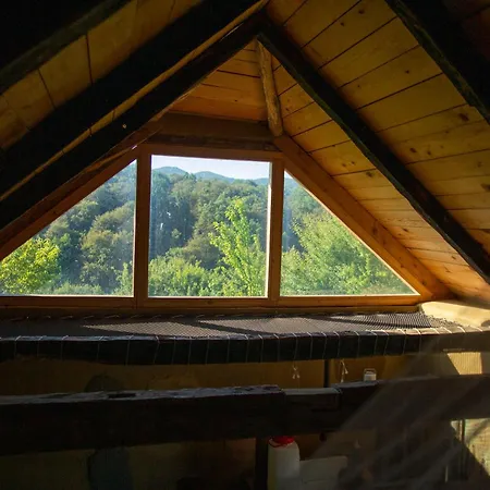 Deda Vinko Off Grid Campingplatz Kljuc (Varazdin)
